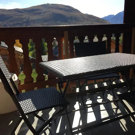 Apartment 5 Pers Les Melezes Quartier Les Bergers Alpe D Huez *