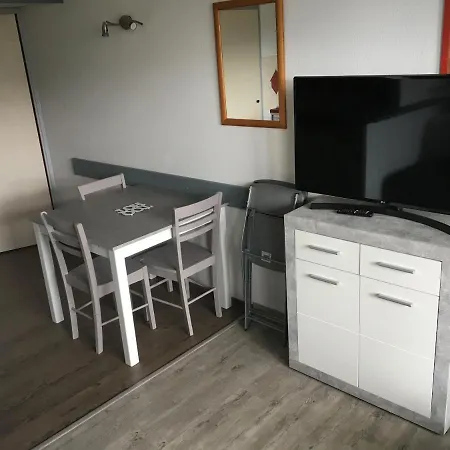 Apartment 5 Pers Les Melezes Quartier Les Bergers Alpe D Huez Alpe d'Huez